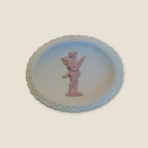 Vintage Set Of 3 Miniature Jasperware Wall Plates  Angel Designs - Pink & Blue - Picture 2 of 8